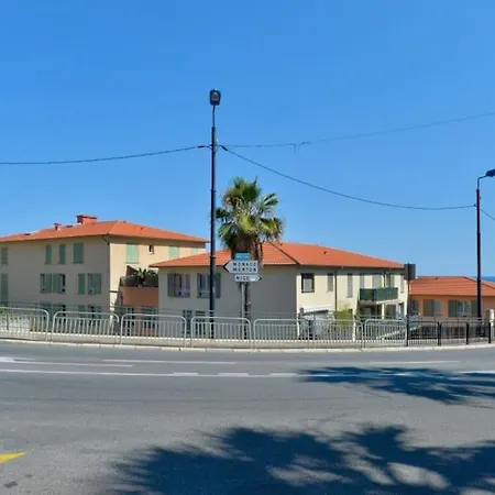 Apartment Beau 2p, Tres Equipe, Localisation Parfaite/ac *