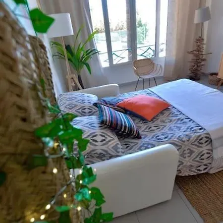 Beau 2p, Tres Equipe, Localisation Parfaite/ac Apartment