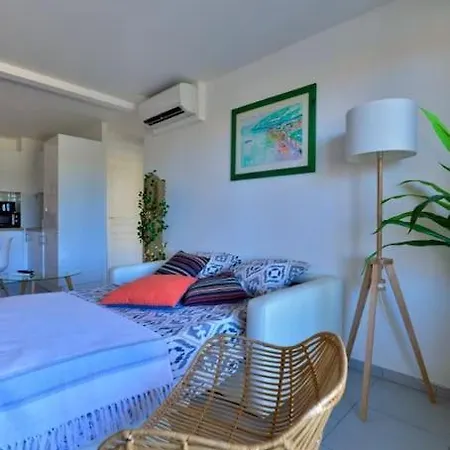 Apartment Beau 2p, Tres Equipe, Localisation Parfaite/ac *