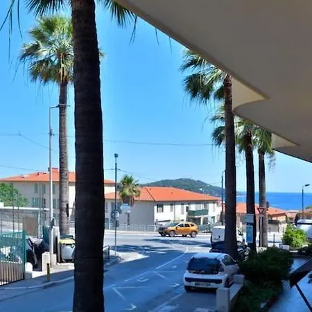 Beau 2p, Tres Equipe, Localisation Parfaite/ac Apartment