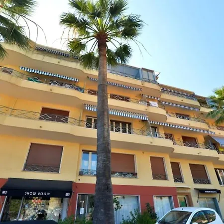 Apartment Beau 2p, Tres Equipe, Localisation Parfaite/ac *