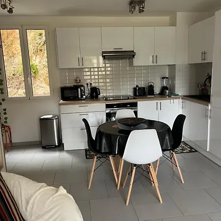 Beau 2p, Tres Equipe, Localisation Parfaite/ac Villefranche-sur-Mer